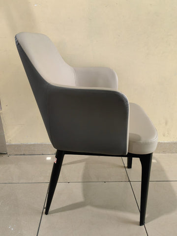 SOPHY ARMCHAIR